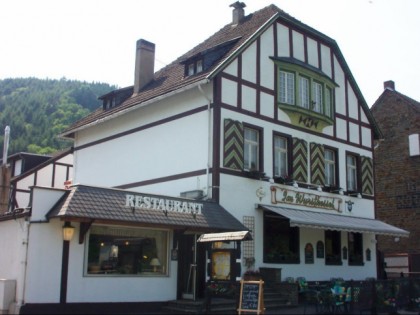 照片: Im Wurstkessel